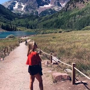 Meet your Posher, Rachel